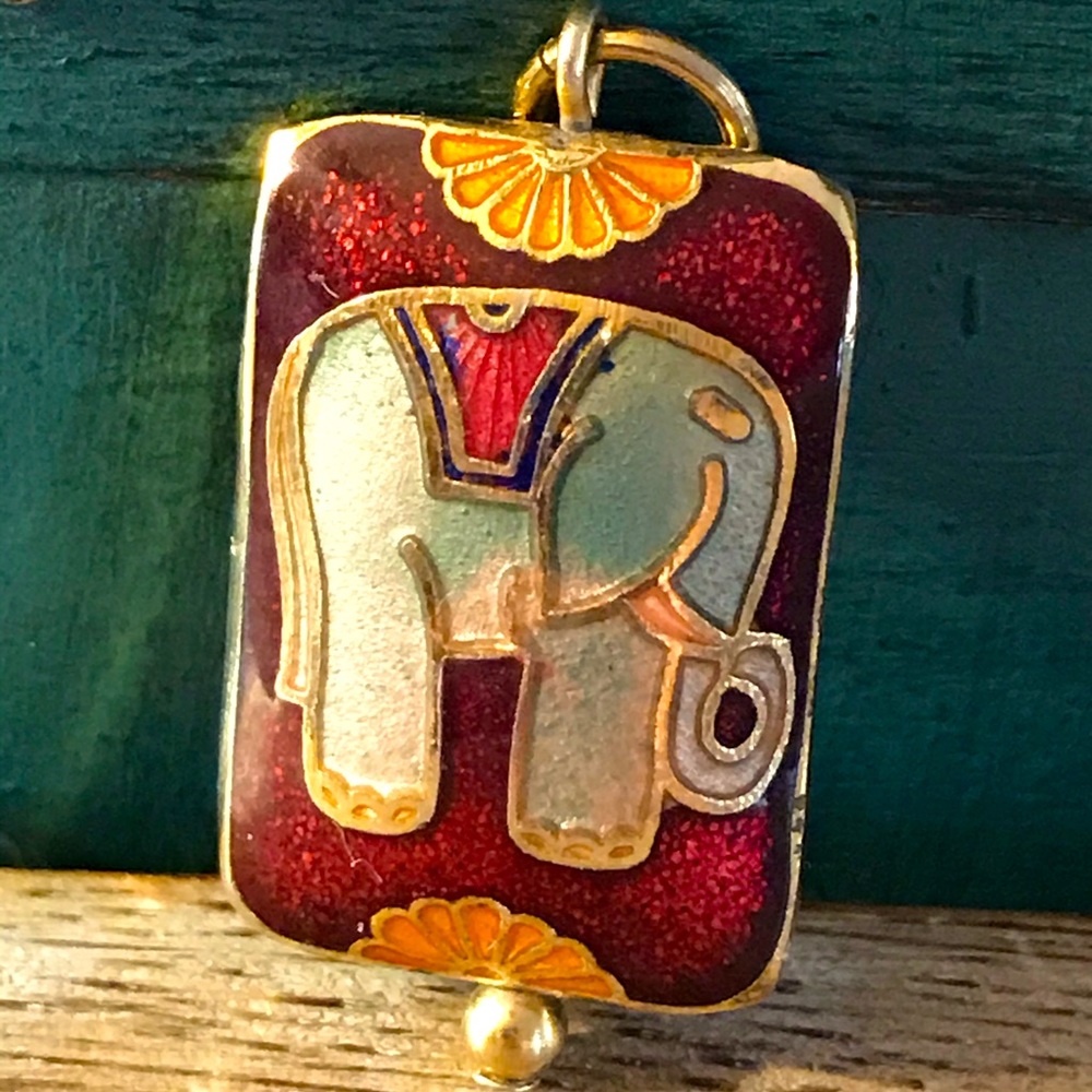 🐘 Cloisonné Elephant Charm 🐘